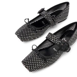 Christian Louboutin Swetie Jane Spikes Flats size 40 NWT 9.5/10